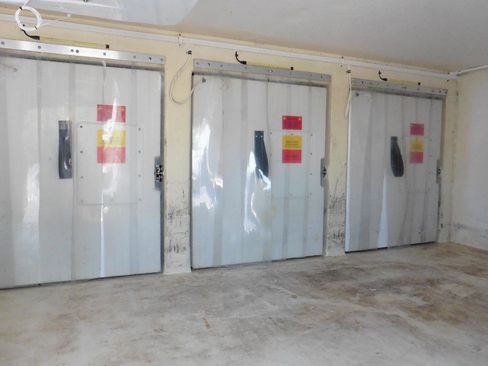 Used 2017 Ford Transit 350 138 DRW image 4