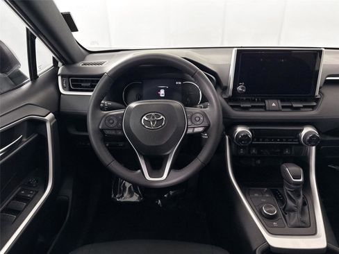 Certified 2023 Toyota RAV4 SE w/ Convenience Package image 44