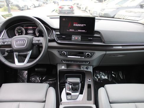 Used 2023 Audi Q5 e Premium image 14