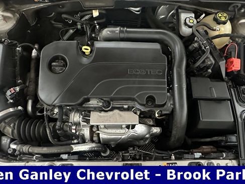 Certified 2022 Chevrolet Malibu RS image 24