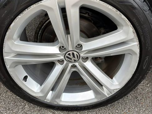 Used 2015 Volkswagen Tiguan R-Line AWD/4WD image 24