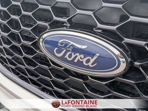 Used 2022 Ford Edge ST-Line AWD/4WD image 9