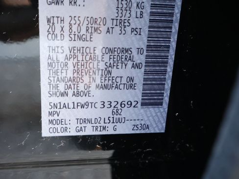 Certified 2026 INFINITI QX60 Sport w/ Dark Cargo Package image 31