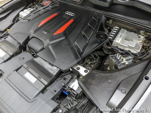 Used 2021 Audi SQ8 Premium Plus w/ SQ8 Black Optic Package image 34