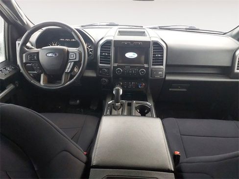 Used 2019 Ford F150 XLT w/ Equipment Group 302A Luxury image 11