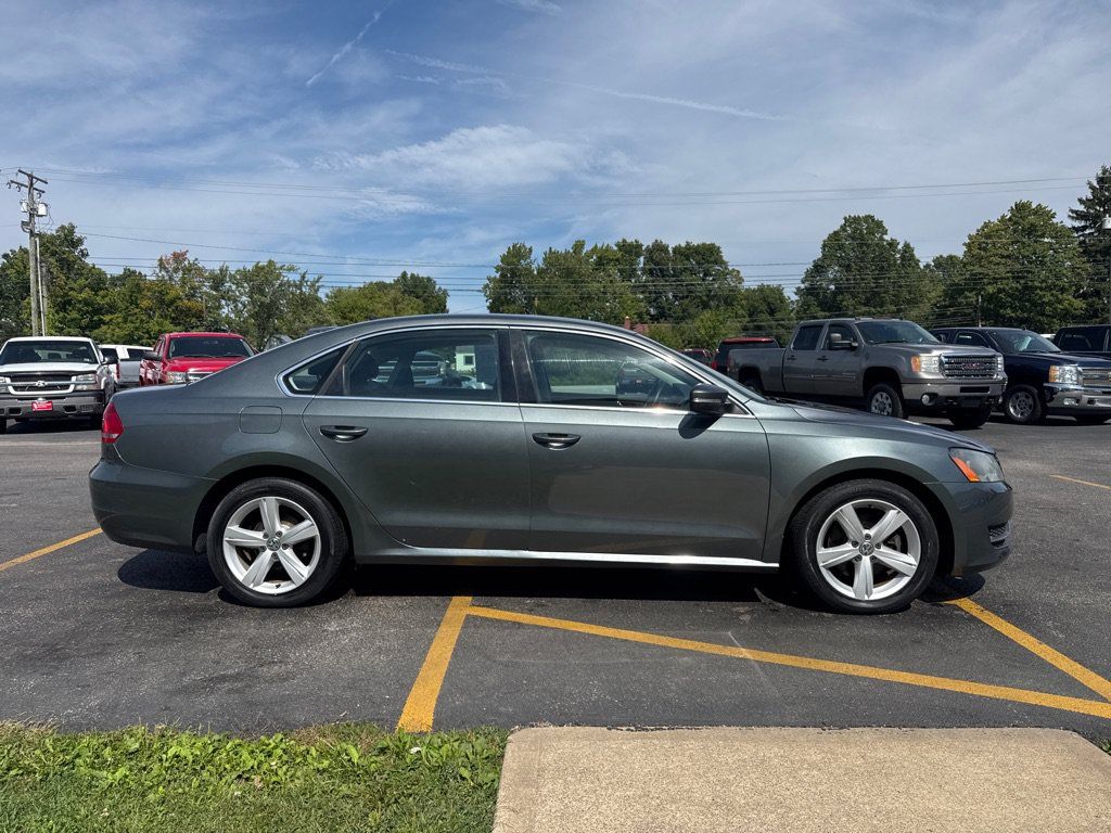 Used 2013 Volkswagen Passat 2.5 SE FWD image 5