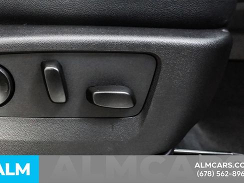 Used 2025 Chevrolet Tahoe LT AWD/4WD image 50