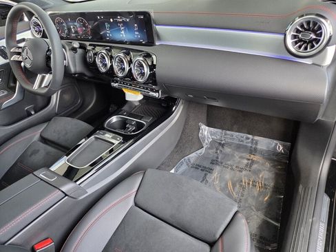 New 2026 Mercedes-Benz CLA 250 4MATIC image 18