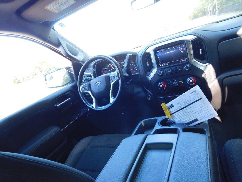 Used 2021 Chevrolet Silverado 1500 RST w/ Z71 Off-Road Package AWD/4WD image 2