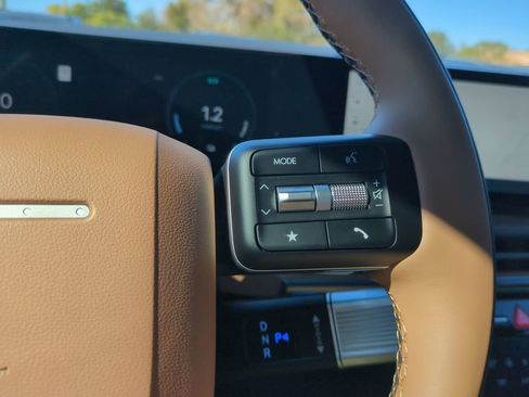 Used 2026 Hyundai Santa Fe Calligraphy image 34