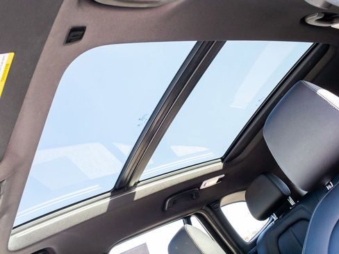 Used 2021 BMW X1 xDrive28i w/ Convenience Package image 21