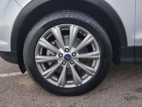 Used 2018 Ford Escape Titanium image 24