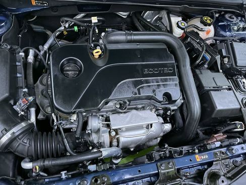 Used 2020 Chevrolet Malibu LT w/ Leather Package image 31