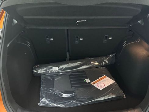Used 2024 Nissan Kicks SR w/ SR Premium Package FWD image 13