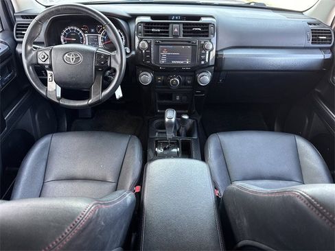 Used 2018 Toyota 4Runner TRD Off-Road Premium image 11