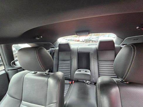 Used 2010 Dodge Challenger R/T image 20