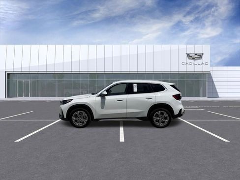 Used 2025 BMW X1 xDrive28i AWD/4WD image 5