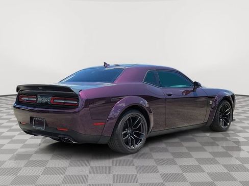 Used 2022 Dodge Challenger R/T Scat Pack RWD image 5