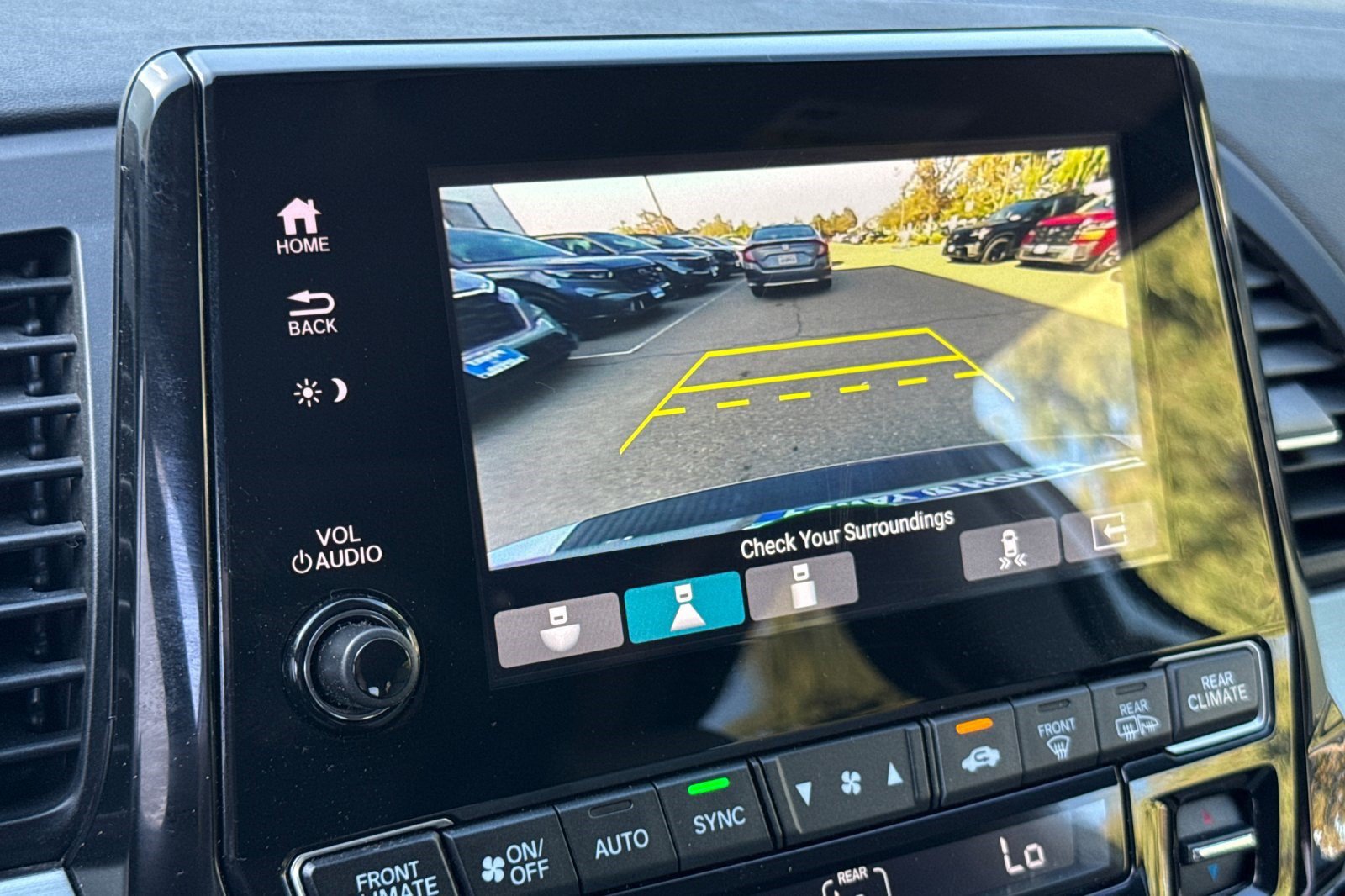 Certified 2024 Honda Odyssey Touring image 20