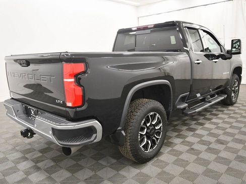 Used 2024 Chevrolet Silverado 2500 LTZ w/ LTZ Plus Package image 8