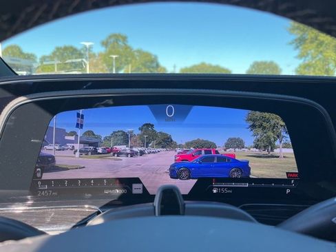 Used 2024 Cadillac Escalade ESV Sport w/ Touring Package image 24