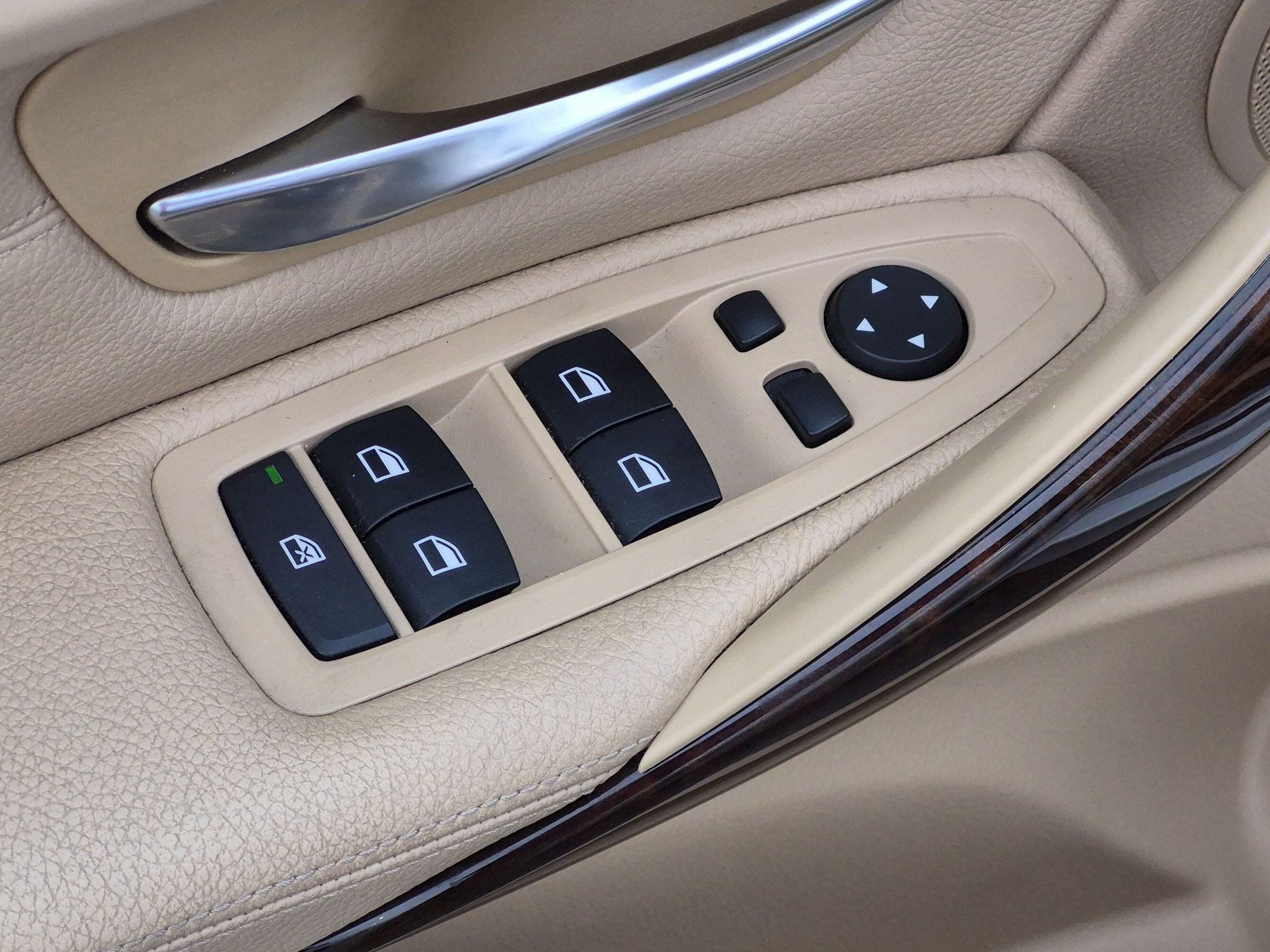 Used 2015 BMW 328i Sedan RWD image 13
