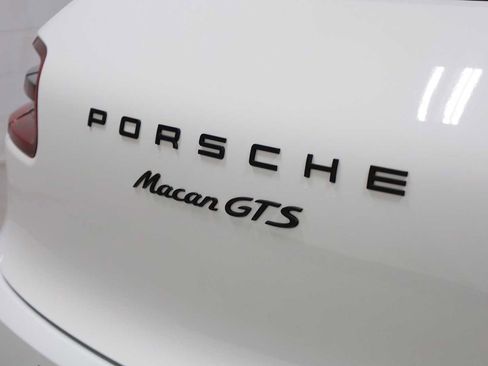 Used 2018 Porsche Macan GTS image 8