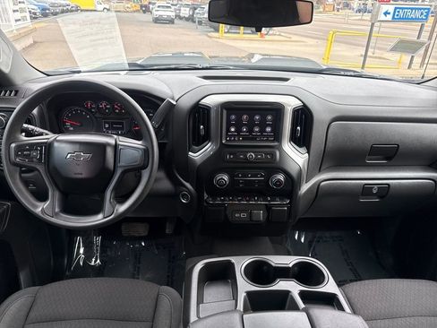 Used 2024 Chevrolet Silverado 1500 Custom Trail Boss w/ LPO, Dark Essentials Package image 12