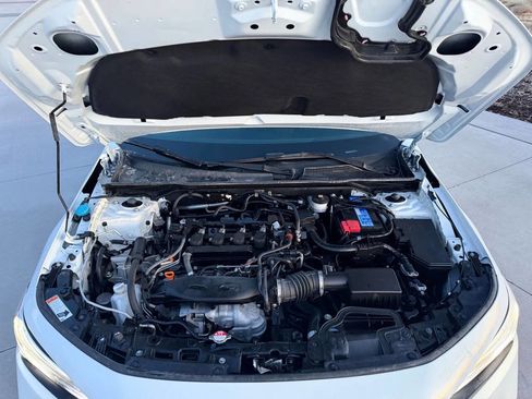 Used 2024 Honda Civic Touring image 10