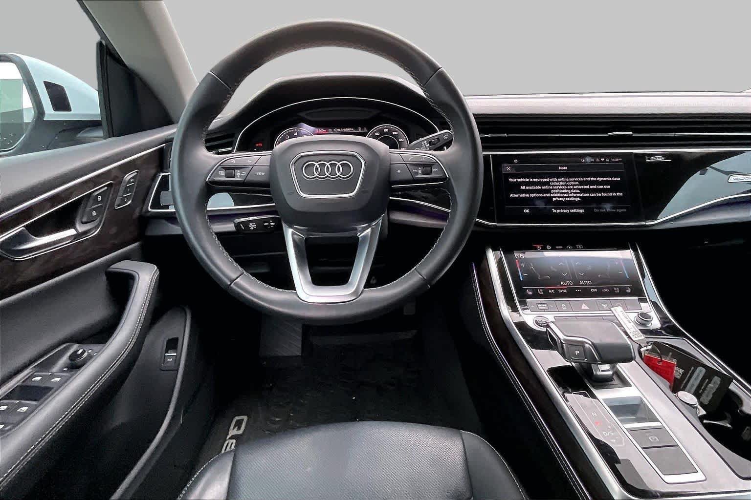 Used 2023 Audi Q8 Premium Plus AWD/4WD image 6