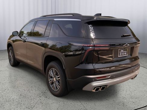 New 2025 Chevrolet Traverse LT w/ Driver Confidence Package image 5