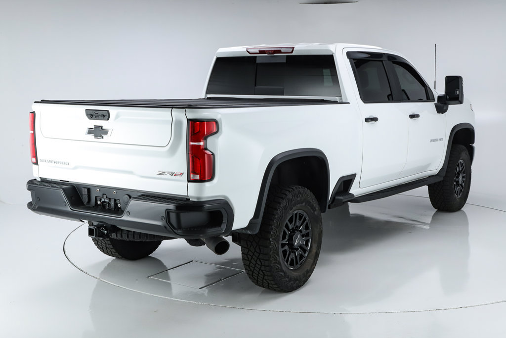 Used 2026 Chevrolet Silverado 2500 ZR2 AWD/4WD image 10
