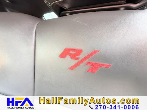 Used 2014 Dodge Challenger R/T image 26