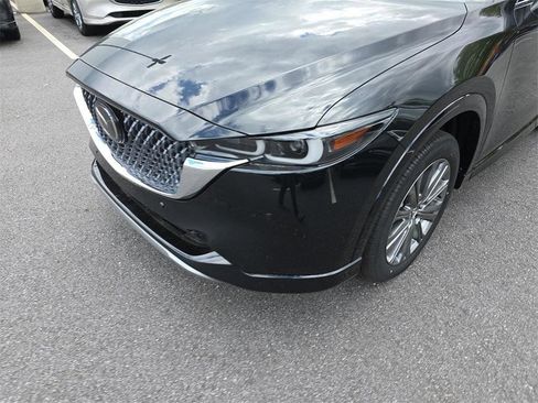 New 2025 MAZDA CX-5 Signature image 11