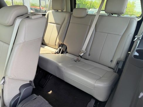 Used 2019 Ford Expedition Max XLT w/ Equipment Group 202A RWD image 14