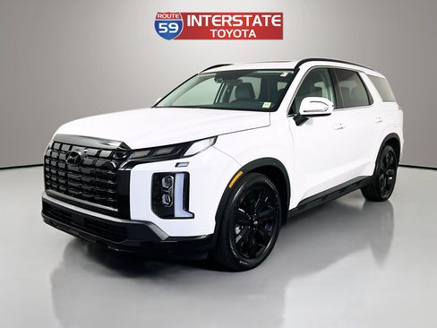 Used 2024 Hyundai Palisade XRT FWD image 3