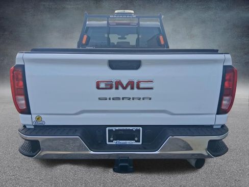 Used 2023 GMC Sierra 2500 Pro w/ Gooseneck/5TH Wheel Package AWD/4WD image 6