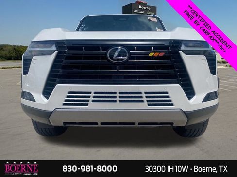 Used 2024 Lexus GX 550 image 5