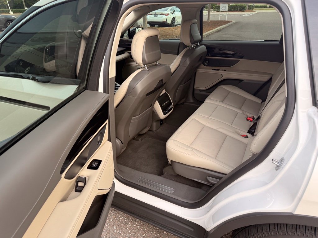 Used 2025 Lincoln Nautilus Premier w/ Equipment Group 102A AWD/4WD image 20