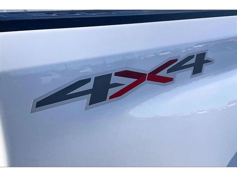 Used 2022 Chevrolet Silverado 3500 LTZ image 9