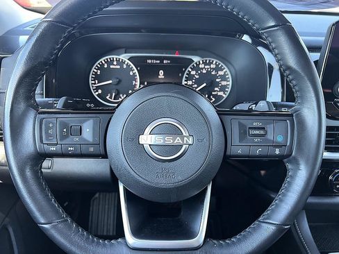 Certified 2022 Nissan Pathfinder SV w/ SV Black Package FWD image 22