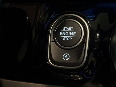 New 2026 Mercedes-Benz GLA 250 4MATIC image 21