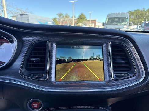 Used 2018 Dodge Challenger SRT Hellcat image 20