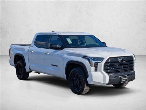 New 2026 Toyota Tundra SR5 image 6