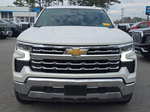 Used 2025 Chevrolet Silverado 1500 LTZ w/ Technology Package image 8