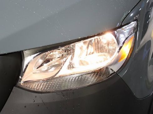 Used 2023 Mercedes-Benz Sprinter 2500 image 4