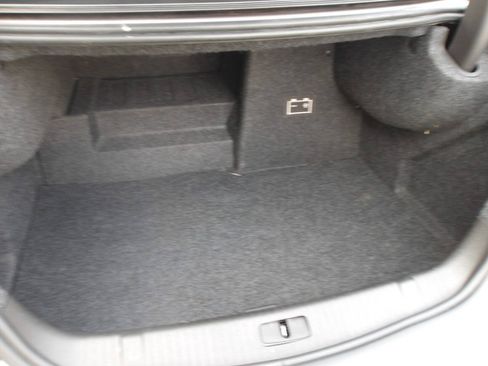 Used 2012 Buick LaCrosse Leather FWD image 26