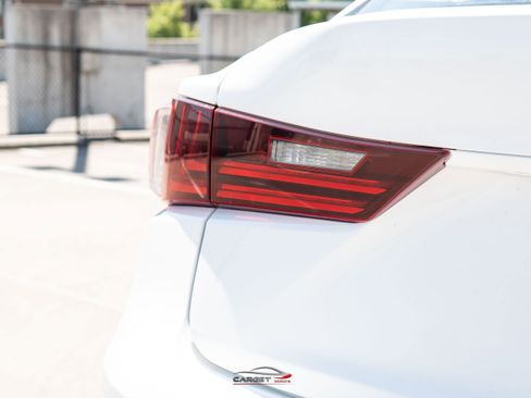 Used 2016 Lexus IS 300 AWD w/ F Sport Package image 41