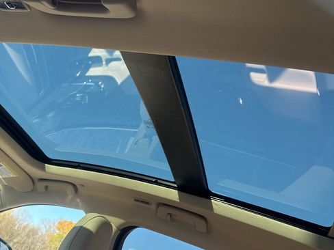 New 2026 Lincoln Corsair Premiere image 19