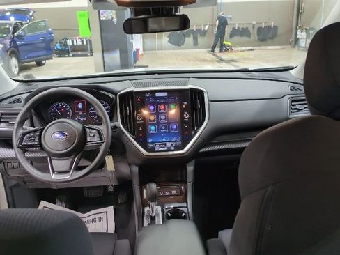 Certified 2023 Subaru Ascent 8-Passenger image 5
